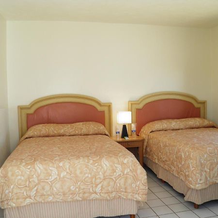 #52 Bungalow Seaside Hotel & Victors Rv Park سان فيليبي المظهر الخارجي الصورة